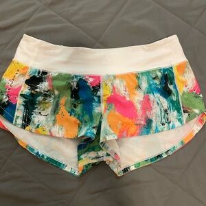 Lululemon Women's Multicolor Shorts